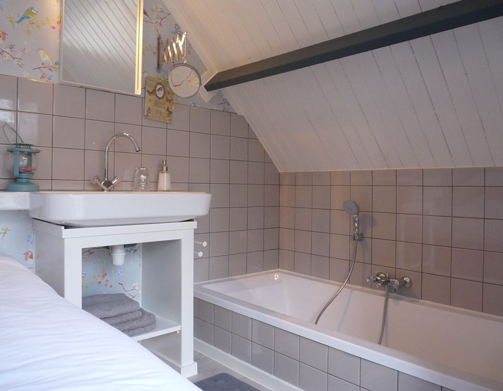 Bijzondere Overnachting Origineel Overnachten Slapen in een romantische waterhut Vreemde Vogel Vlaardingen2