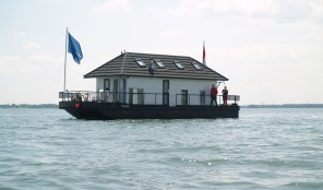 Slapen & varen met dit vakantiehuis! vakantiehuis naarden