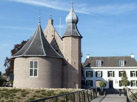 Eeuwenoud kasteel in de vestingstad Coevorden