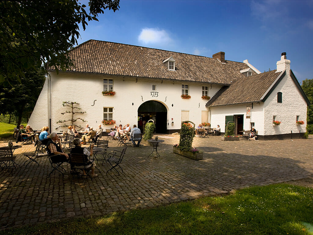 Bijzondere Overnachting Origineel Overnachten Slapen in Fletcher Hotel Kasteel Erenstein8