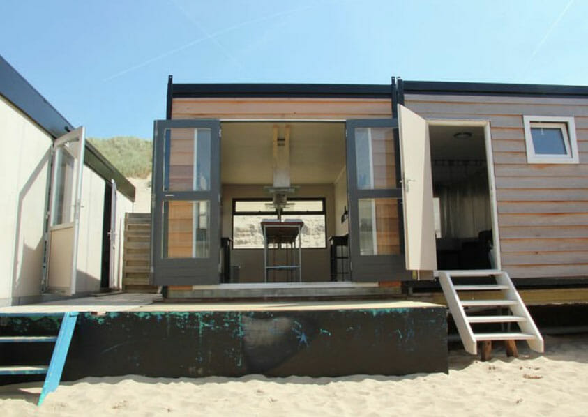 Origineel overnachten op het strand van Castricum aan Zee