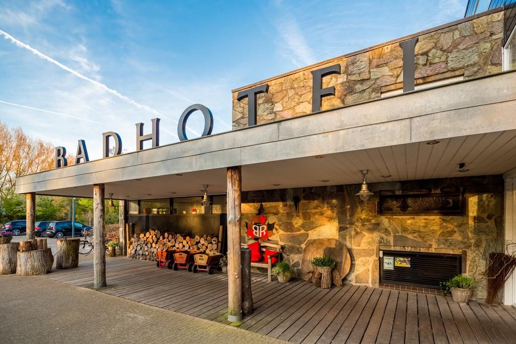 Origineel overnachten nabij het strand - Badhotel Rockanje