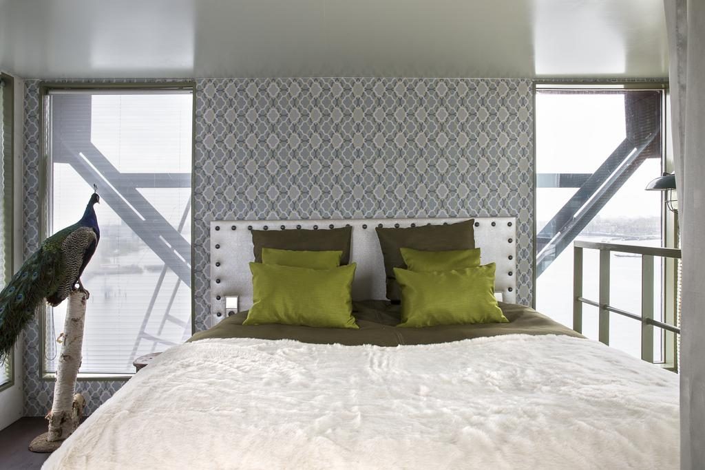 Bijzondere Overnachting Origineel Overnachten Slapen in het Faralda kraanhotel Amsterdam10