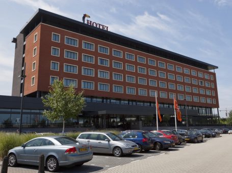 Luxe hotelkamer met bubbelbad nabij Den Haag