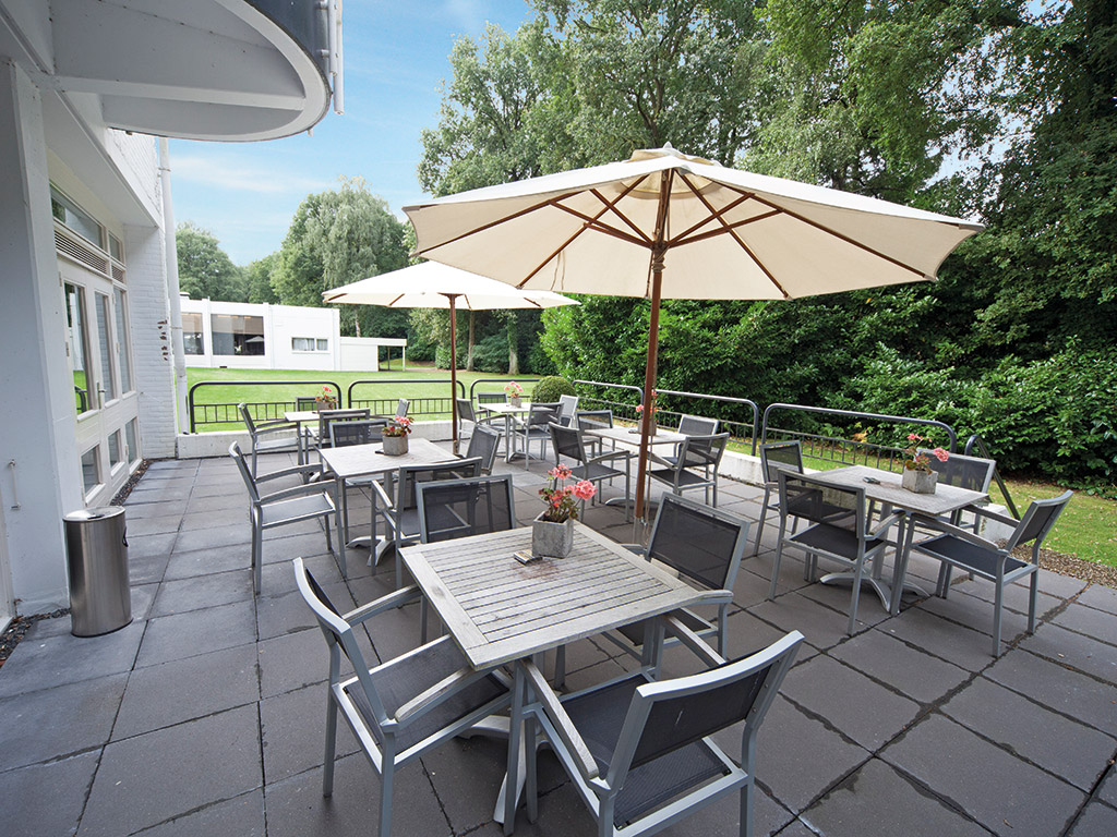 Parkeren doet u overigens bij dit Fletcher hotel voor deur en is kosteloos. Daarnaast is er