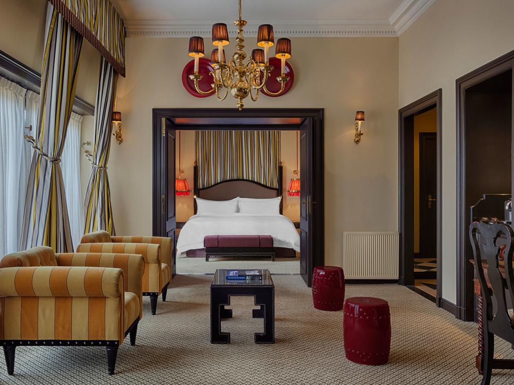 Bijzondere Overnachting Origineel Overnachten Slapen in het luxe Hotel Des Indes in Den Haag2