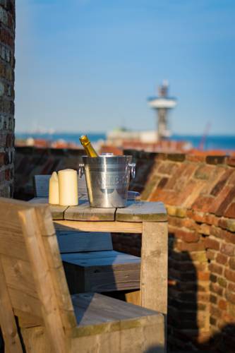 Bijzondere Overnachting Origineel Overnachten Slapen in de Gevangenispoort Suite in Vlissingen 10