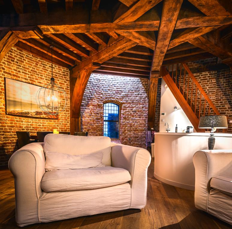 Bijzondere Overnachting Origineel Overnachten Slapen in de Gevangenispoort Suite in Vlissingen 2