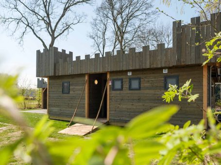 Glamping vakantie in een Vechtdallodge op Kampeerdorp De Zandstuve