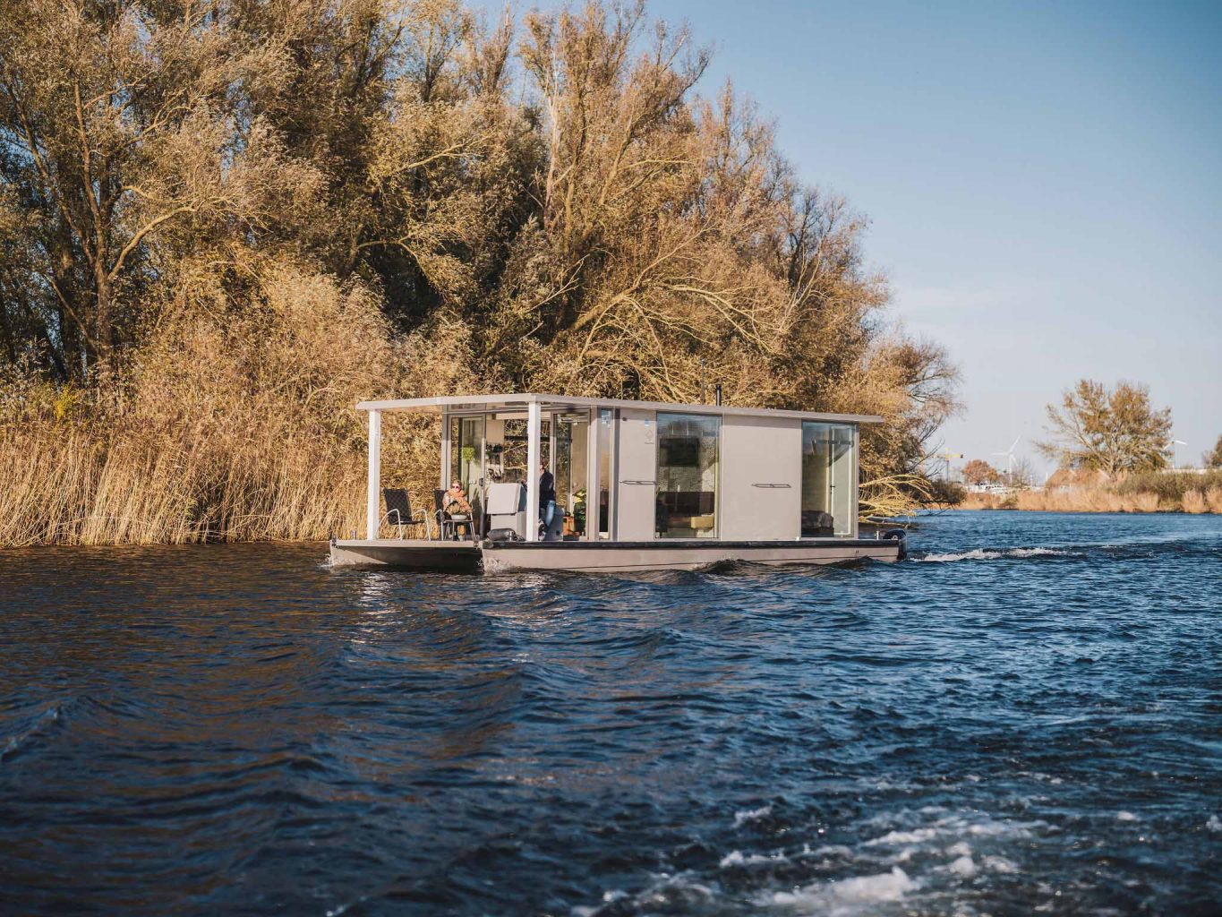 Slapen op een woonboot – AquaHome Zeearend en Bever in de Biesbosch