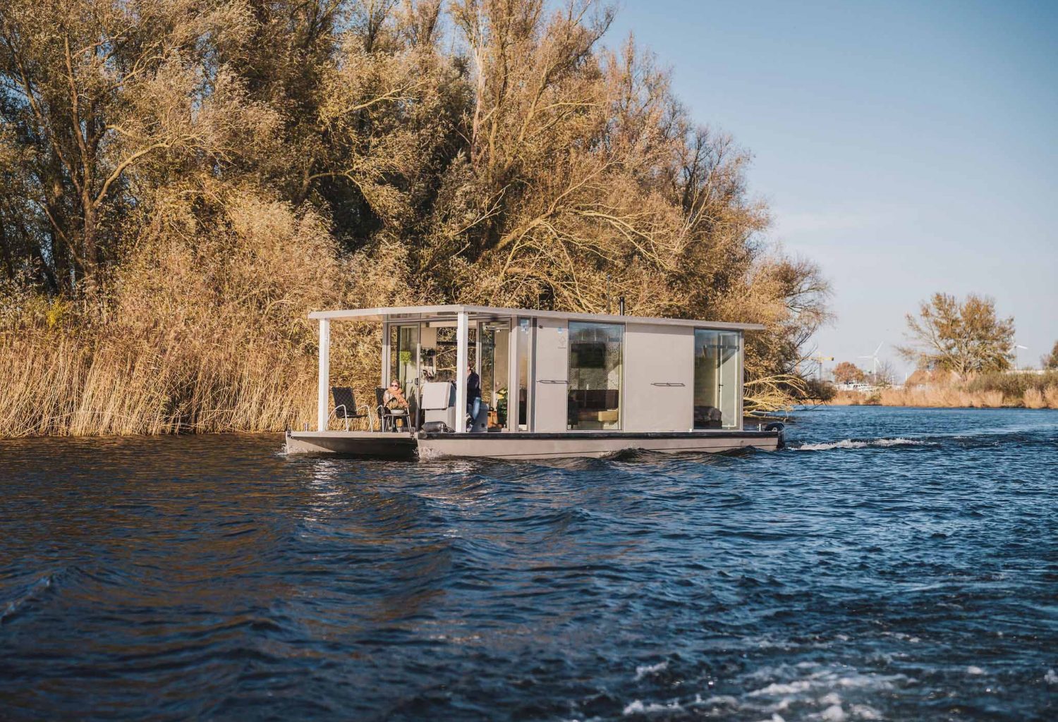 Slapen op een woonboot - AquaHome Zeearend en Bever in de Biesbosch